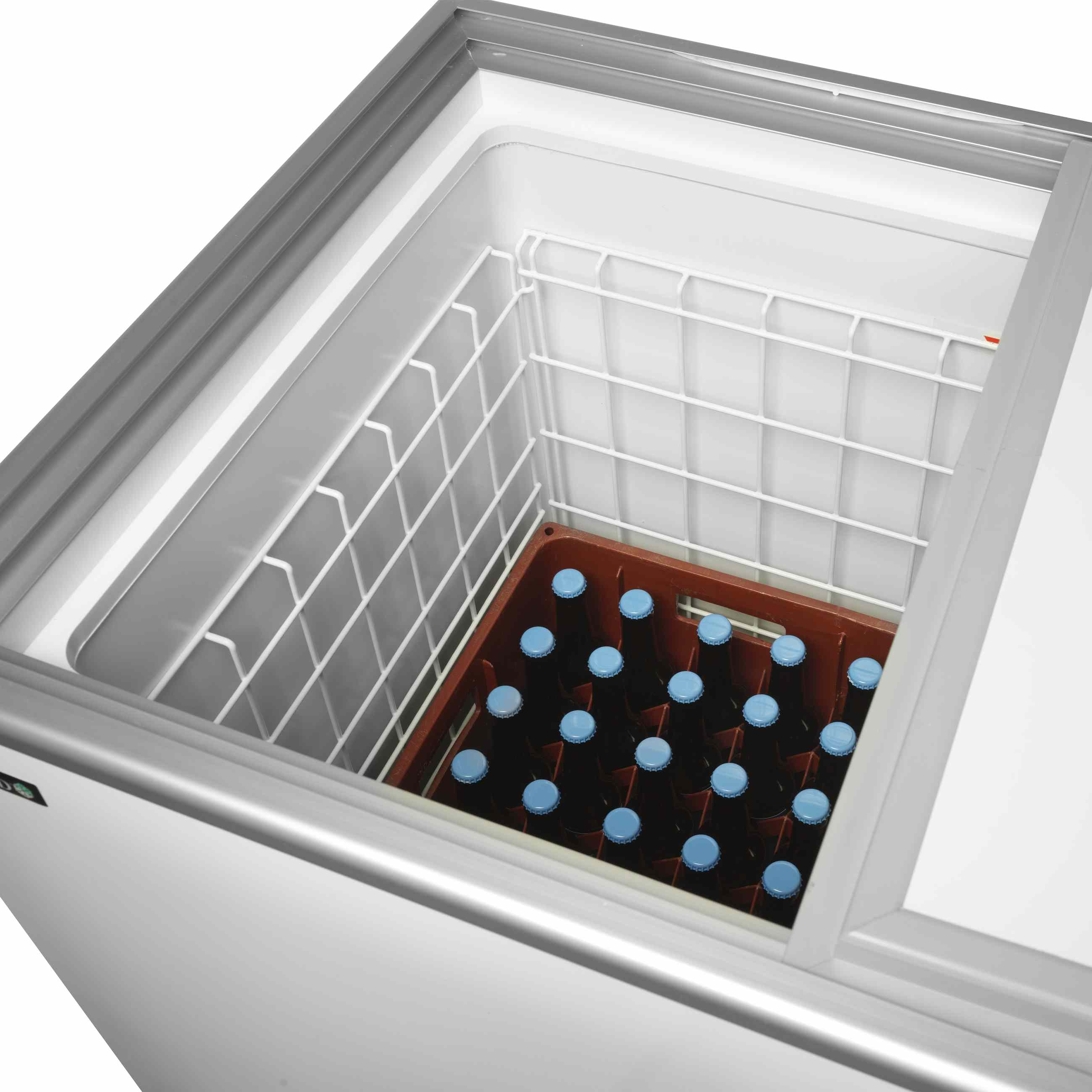 Réfrigérateur coffre professionnel avec couvercle coulissant 232 litres positif - ISC302SD - Tefcold en cuisine professionnelle